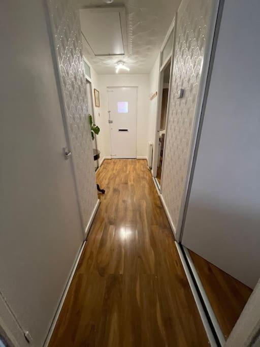 Spacious Bungalow In London, Near Central London, The Excel Centre And The O2, Ideal For Families Εξωτερικό φωτογραφία