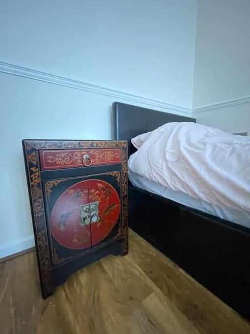 Spacious Bungalow In London, Near Central London, The Excel Centre And The O2, Ideal For Families Εξωτερικό φωτογραφία
